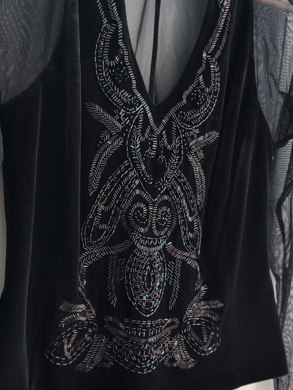 Black Velvet Beaded V-Neck Top with Sheer Sleeves Size 8P - Picture 2 of 6